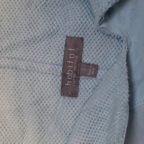 Habitat pull over - Picture 3 of 4